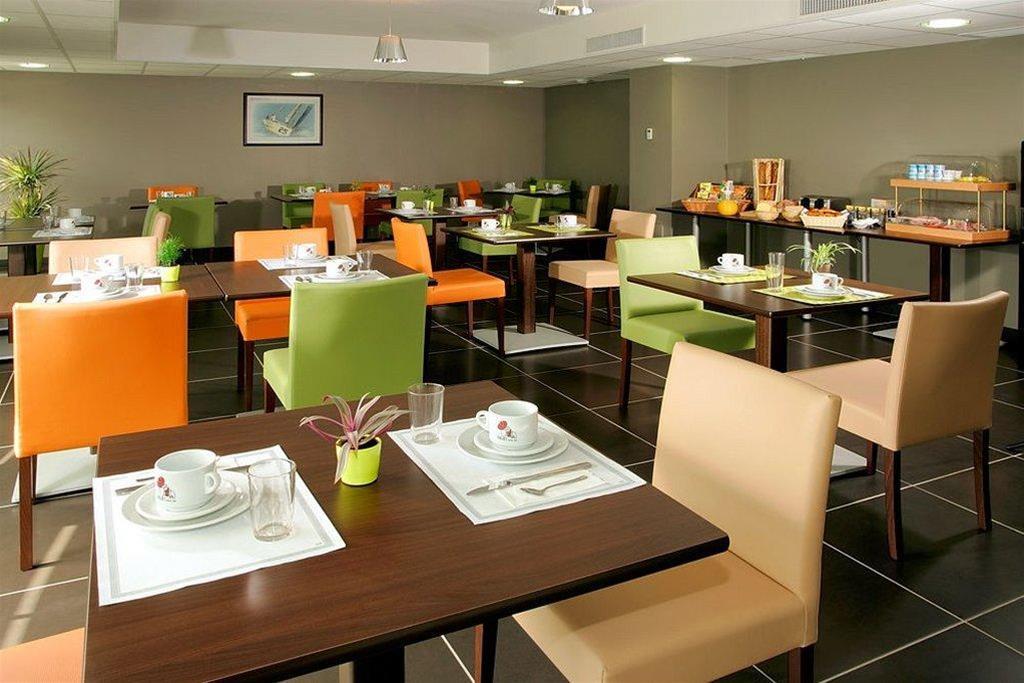 Residence Appart City Кимпер Екстериор снимка